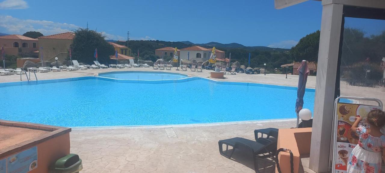 Apartmán Surf House Mirice Vignola Mare Exteriér fotografie