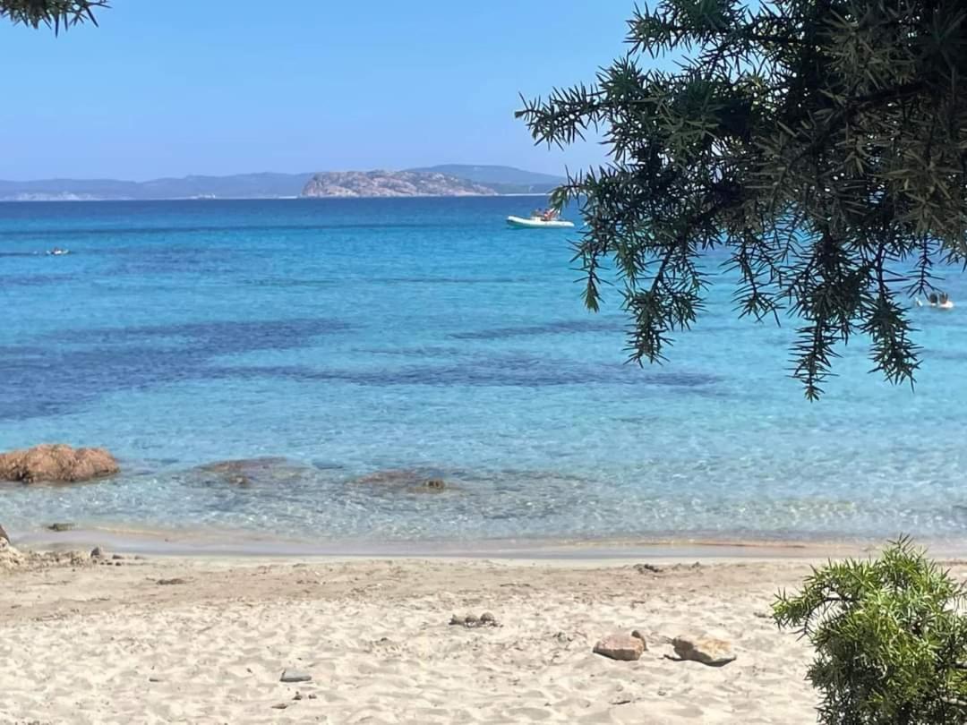 Apartmán Surf House Mirice Vignola Mare Exteriér fotografie