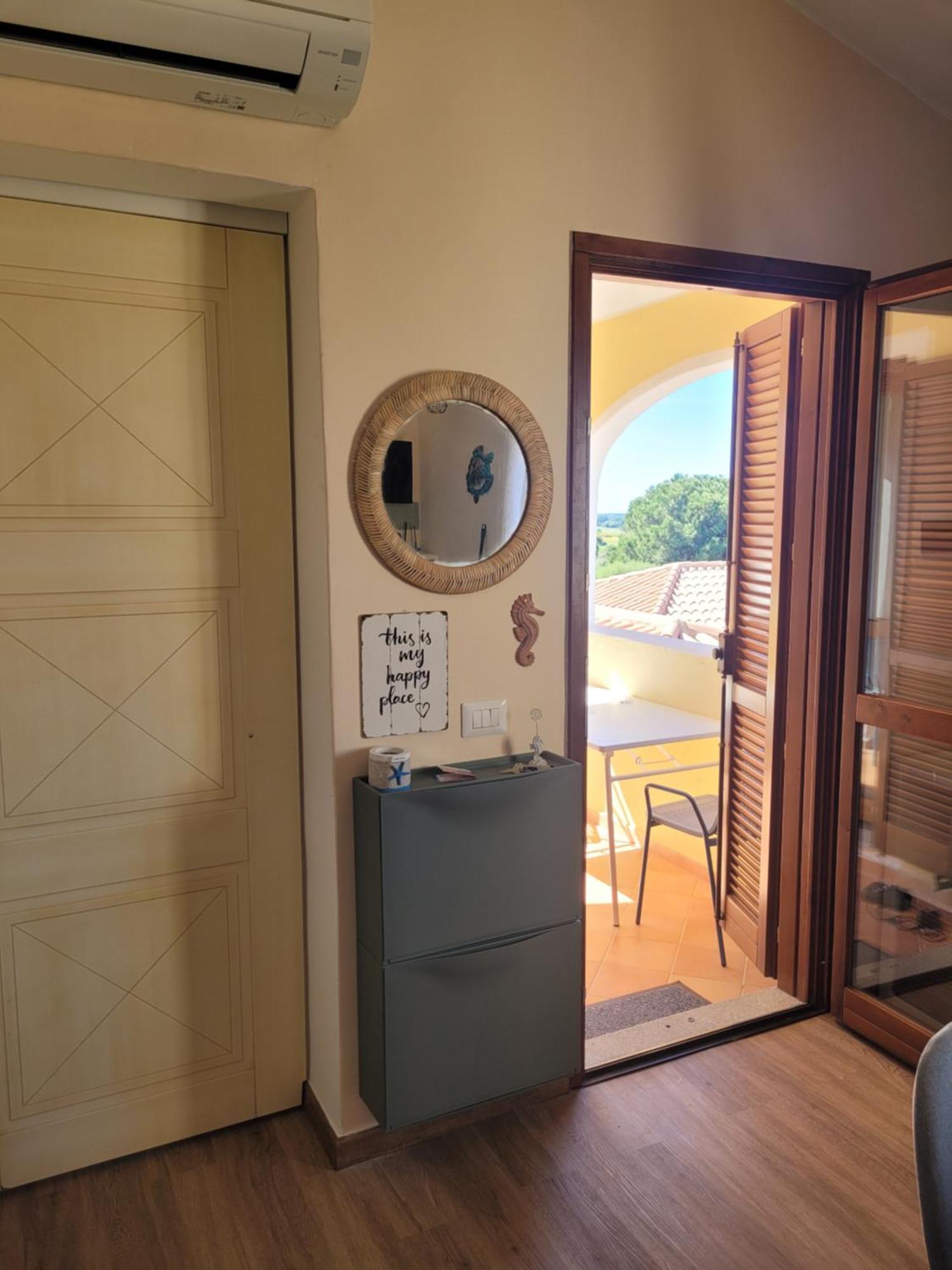 Apartmán Surf House Mirice Vignola Mare Exteriér fotografie
